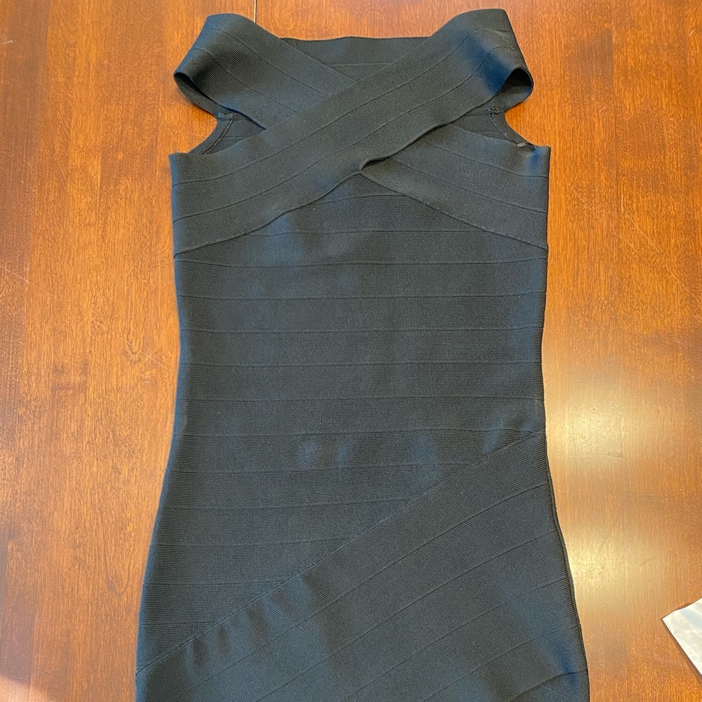 Guess Dress Off The Shoulder Bodycon Dress